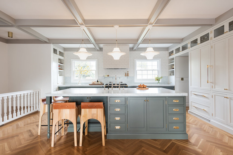 Modern Farmhouse Kitchen Ideas That Are Warm And Welcoming Hunker