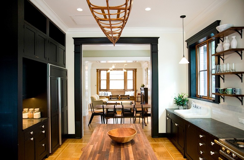 Genius Ways to Use Black Trim