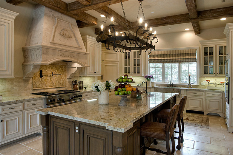 tuscan style italian kitchen