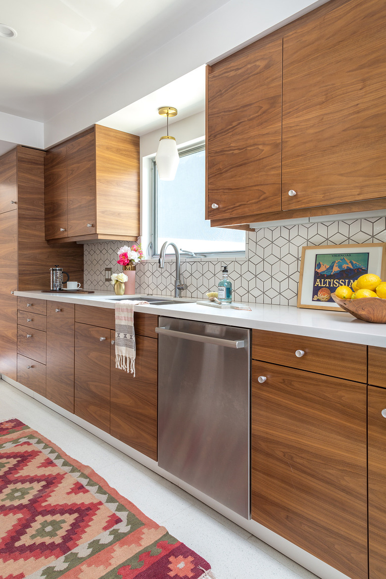 midcentury kitchen with patterned tile backsplash