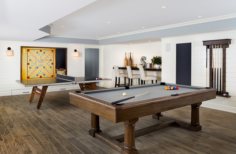 fun game room