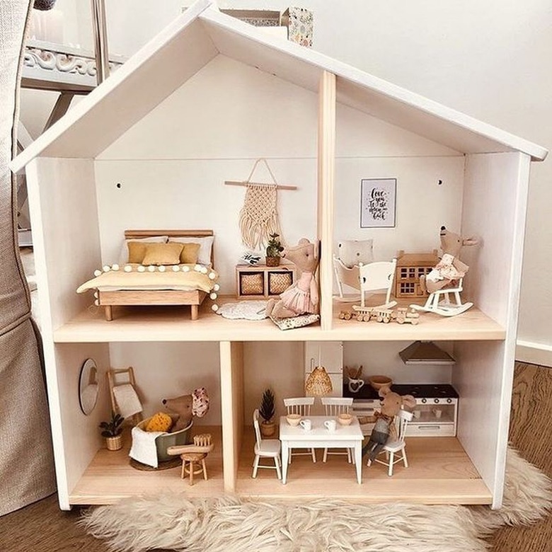 16 Incredibly Tricked Out IKEA Flisat Dollhouses Hunker