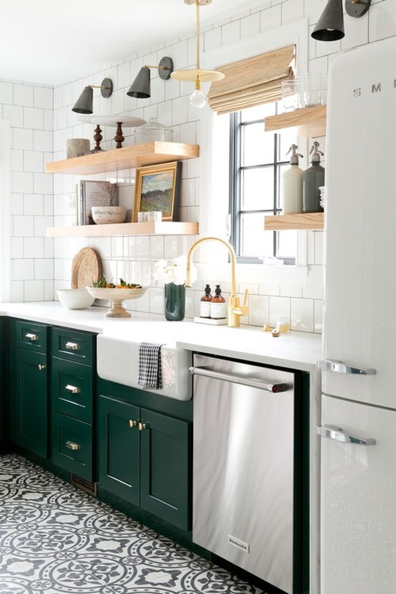 green kitchen cabinets