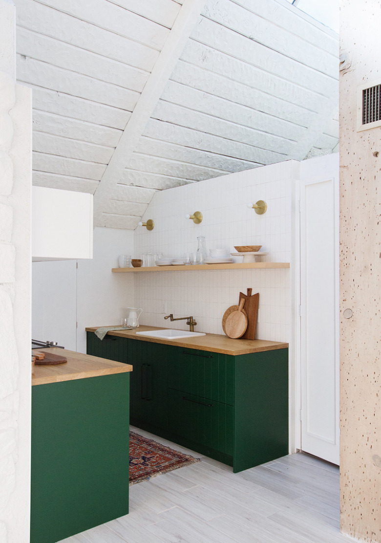 green kitchen cabinets