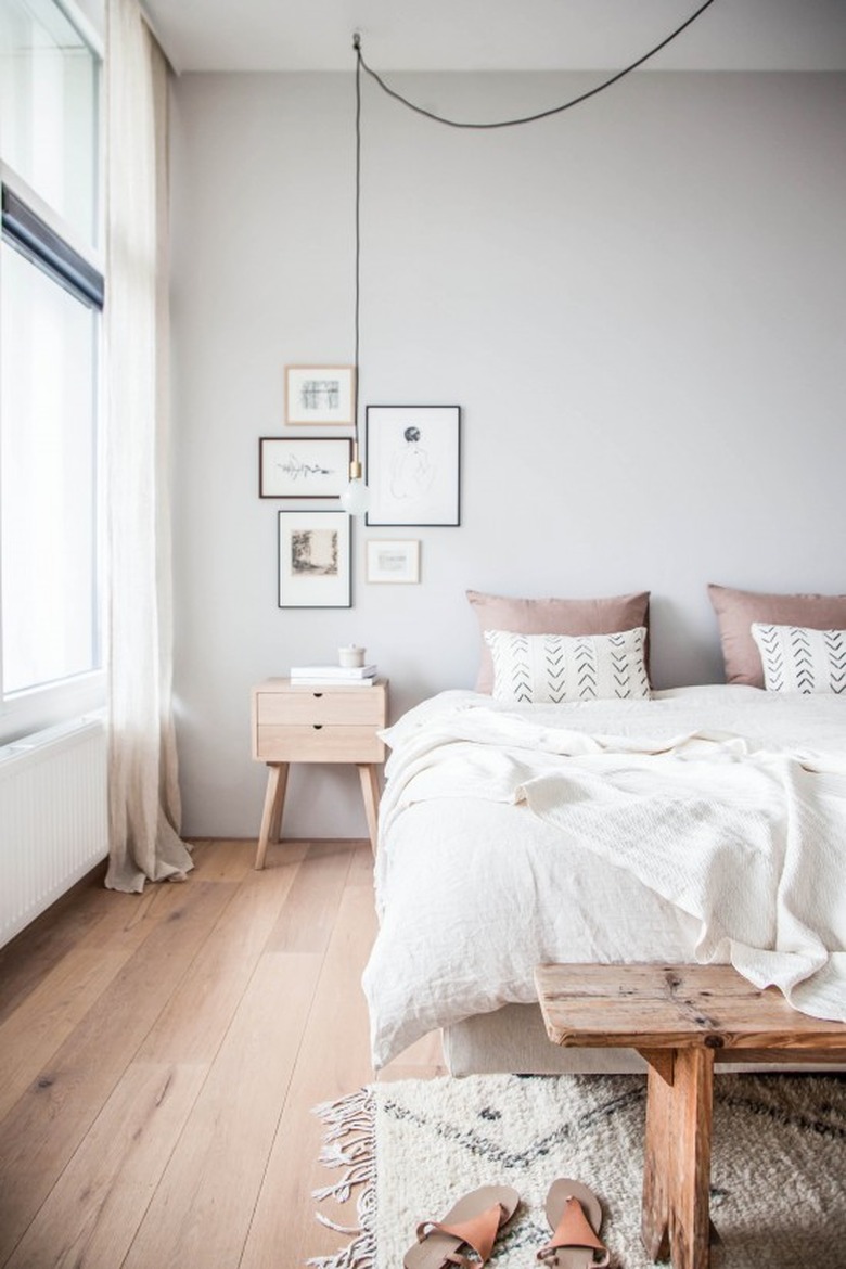 neutral bedroom