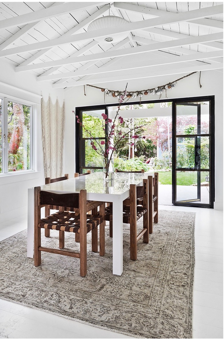 white modern farmhouse dining room