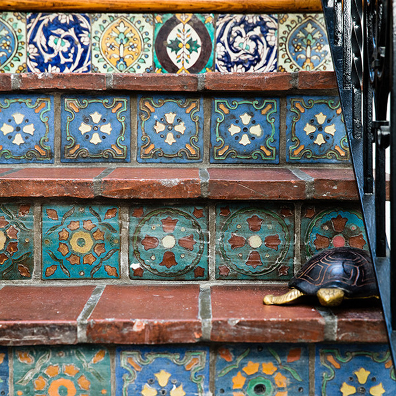 tile stairs