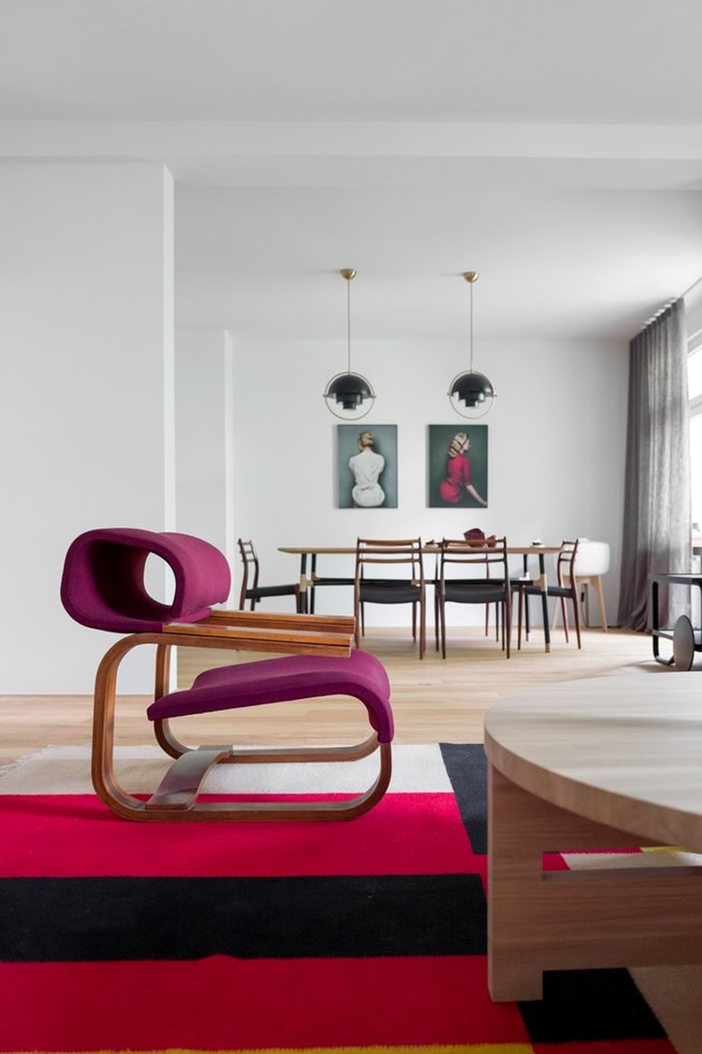 midcentury living and dining room with minimal furnishings