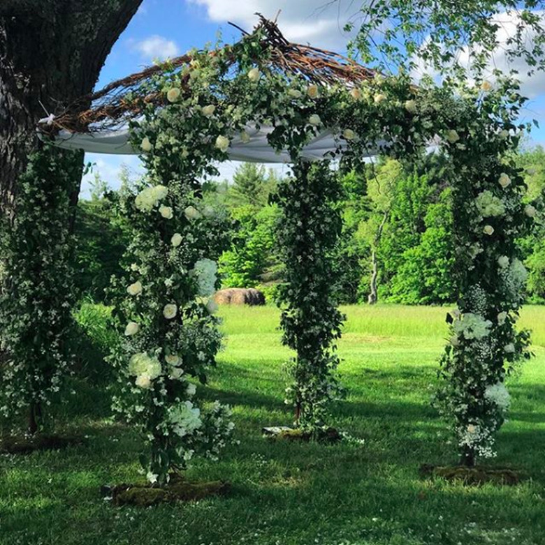 natural chuppah