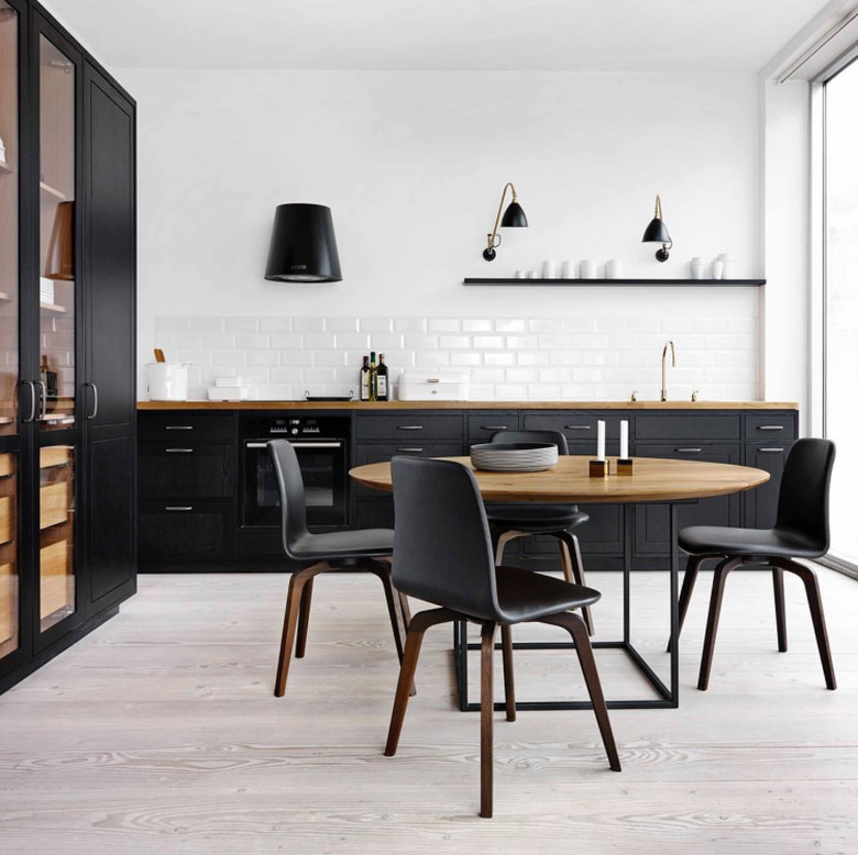 black and white kitchen