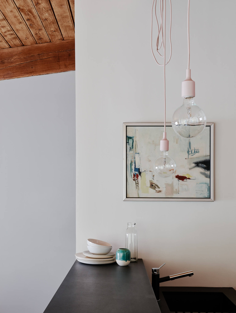 exposed bulb pendant