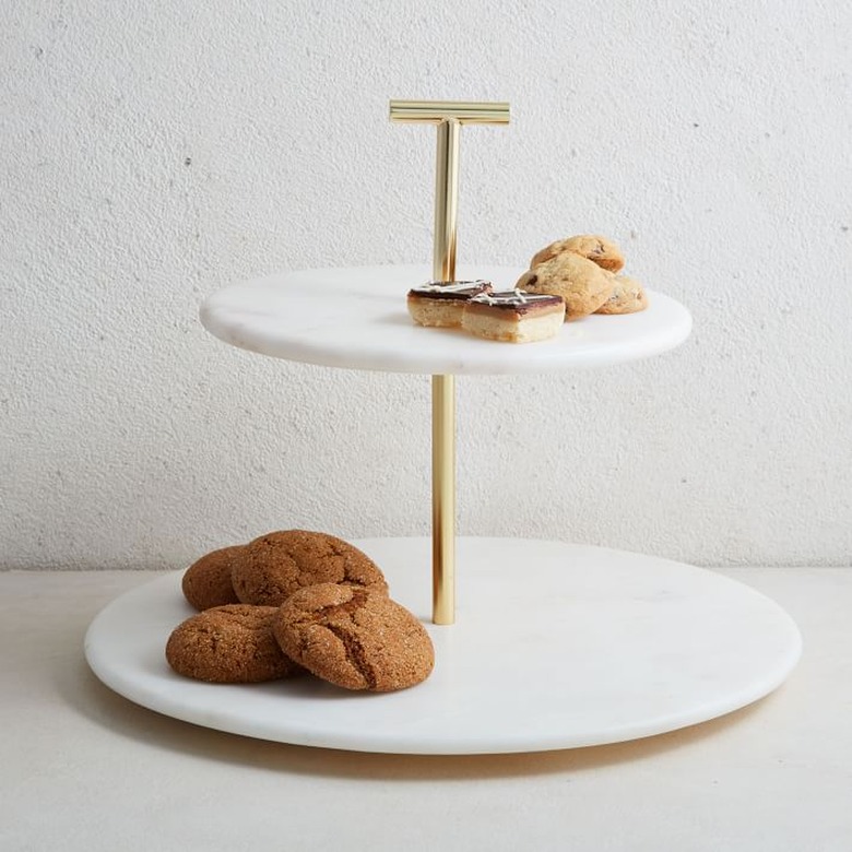 cake stand