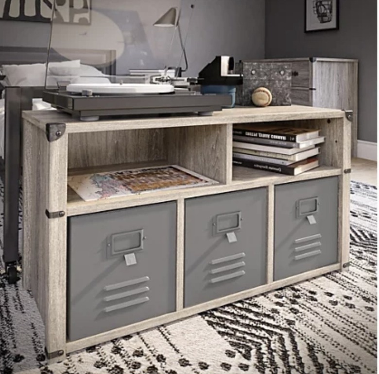 Image of a locker room themed storage bench