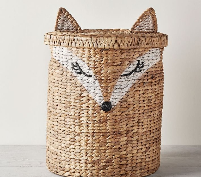 A woven fox basket