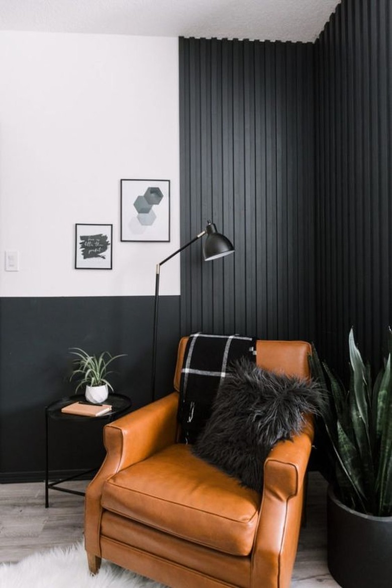 black living room idea