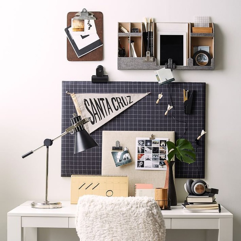 Pottery Barn Teen No-Nails Pin Board