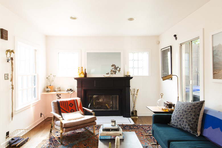 Wide shot of Sato's living room