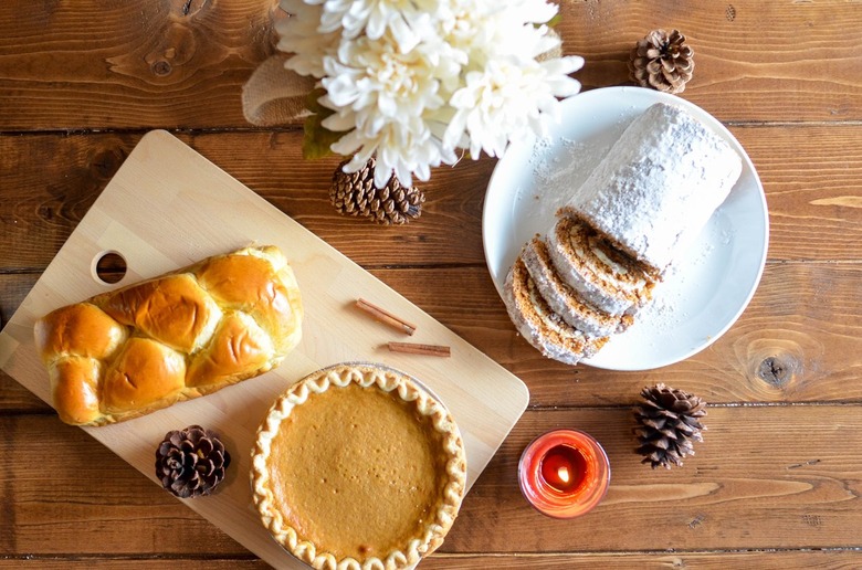 pumpkin pie, pumpkin bread, pumpkin roll