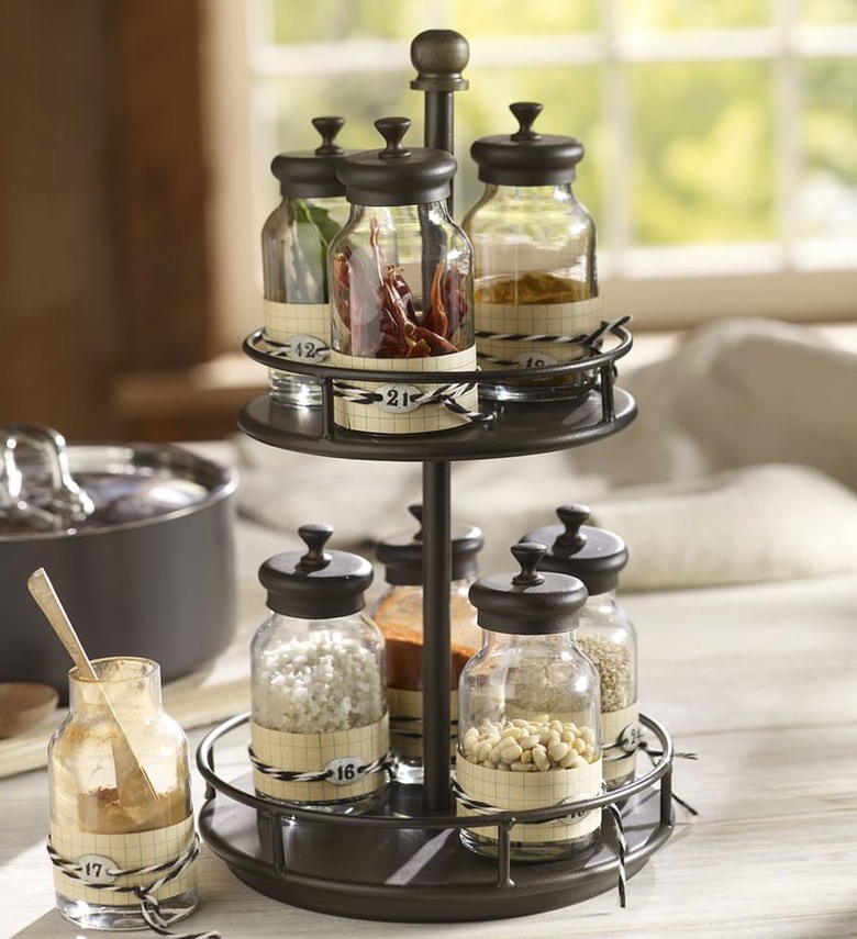 rotating spice rack