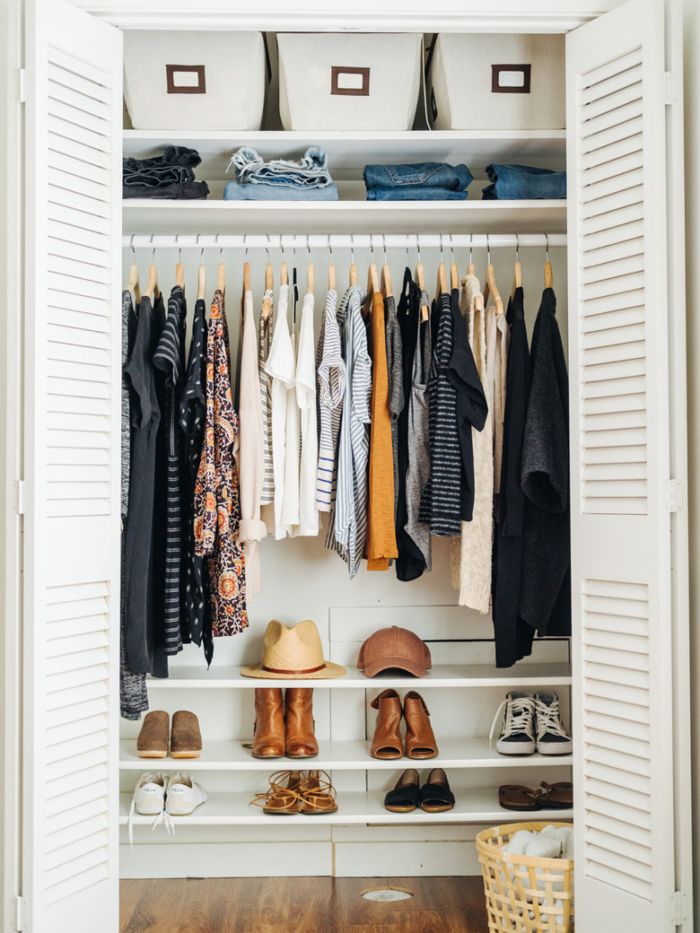 Bedroom closet idea by Blogger Un-Fancy with open shelving and hanging clothes