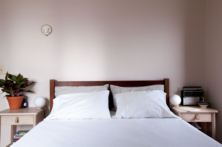 Bedroom with blush colored walls