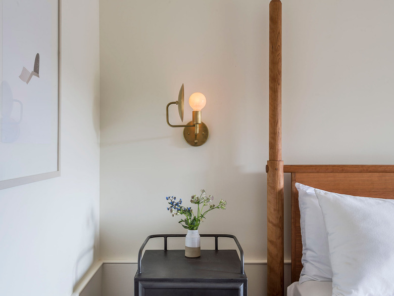 bedroom wall sconce in Rivertown Lodge by Workstead