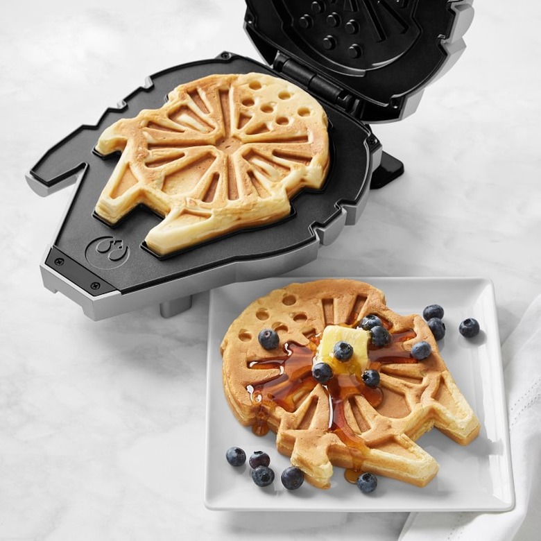 Star Wars Millennium Falcon Waffle Maker