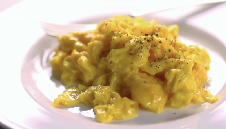 Martha Stewart's Scrambled Eggs