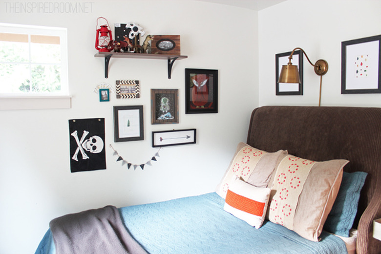 teen boy's bedroom with gallery wall