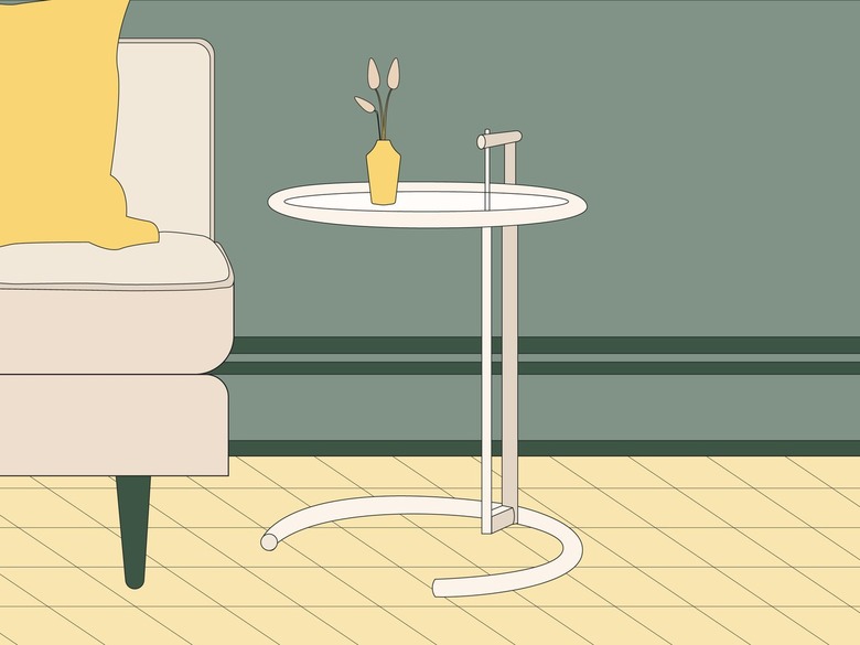 adjustable side table illustration