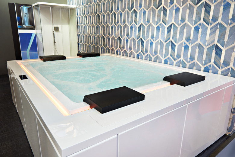 Large Jacuzzi bath