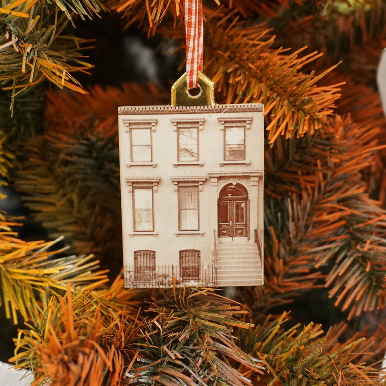 Micol Ceramics BK ornament