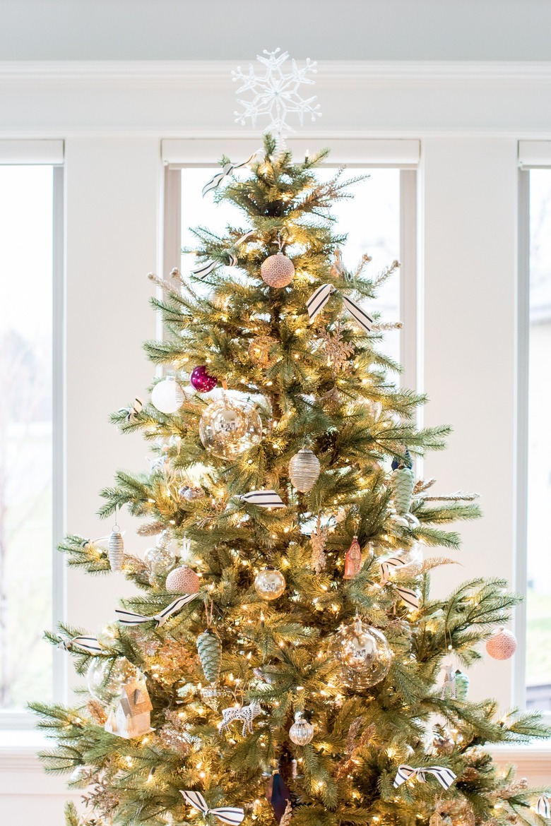 Rustic black and white Christmas tree ribbon