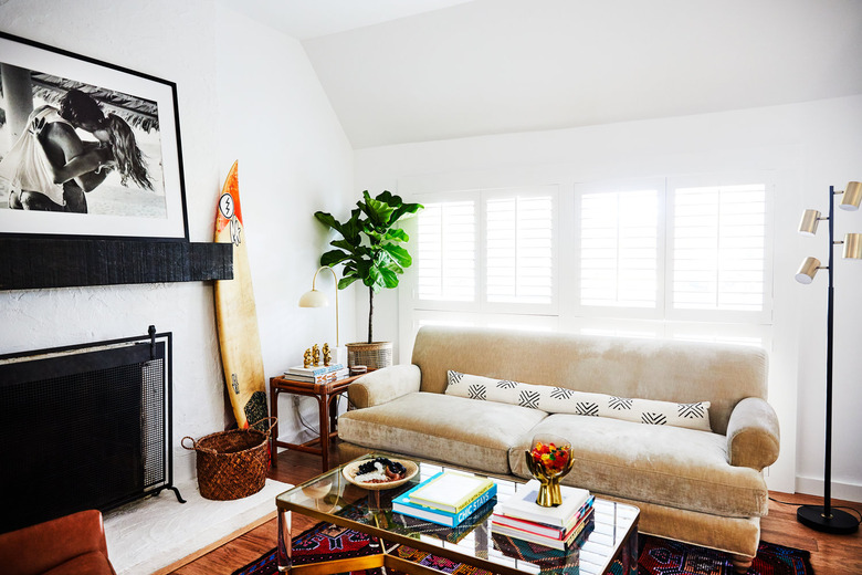 beach-chic contemporary living room