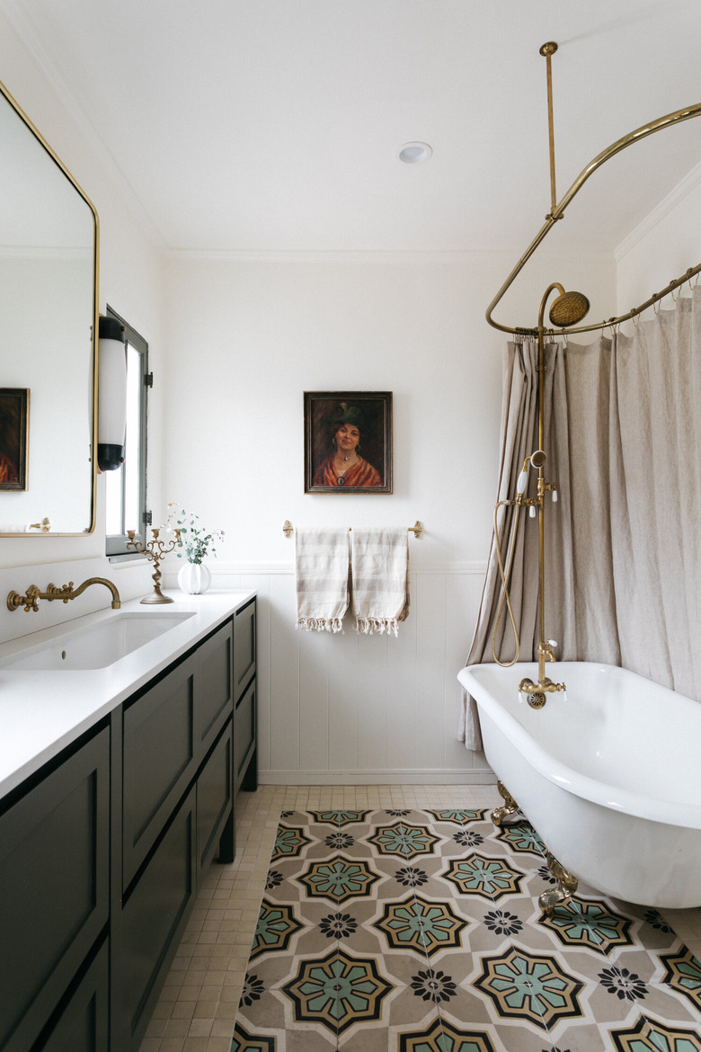 contemporary shower with tub and shower combo