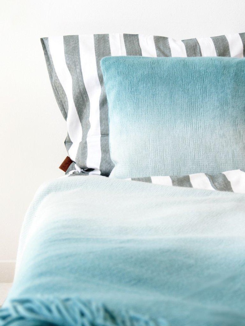 ombre bedding