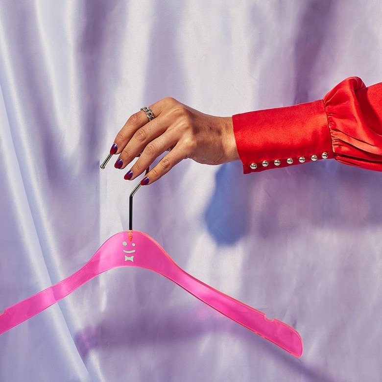 pink hanger