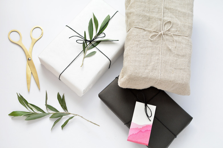 3 Ways to Wrap Your Gifts