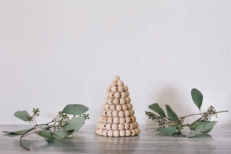 DIY wood bead Christmas tree