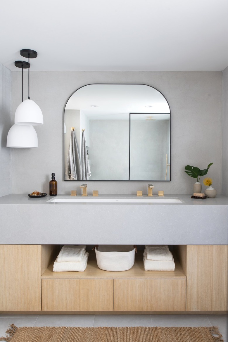 16 Double Sink Bathroom Lighting Ideas That Are Simply Illuminating