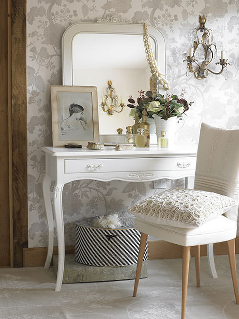 French style dressing table with cabriole legs