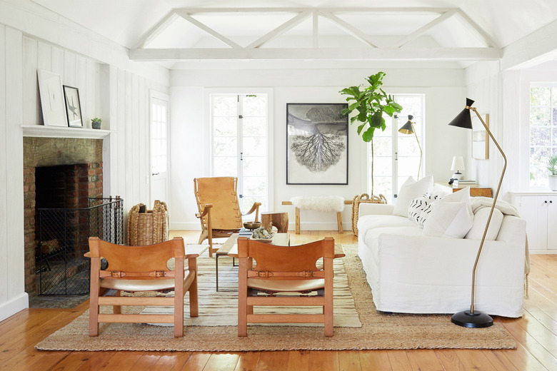 farmhouse living room