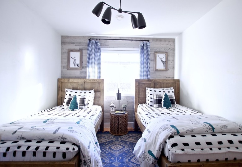 farmhouse kid bedroom