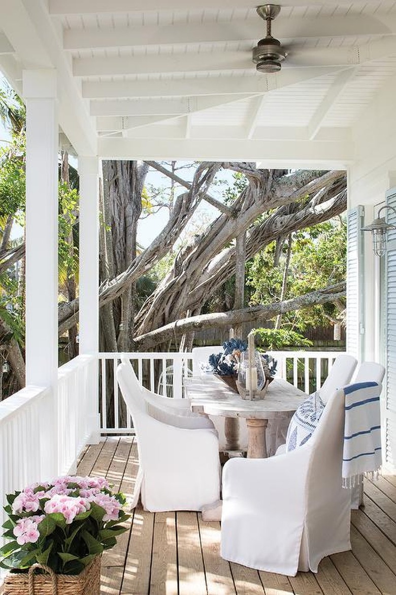 outdoor dining table on porch