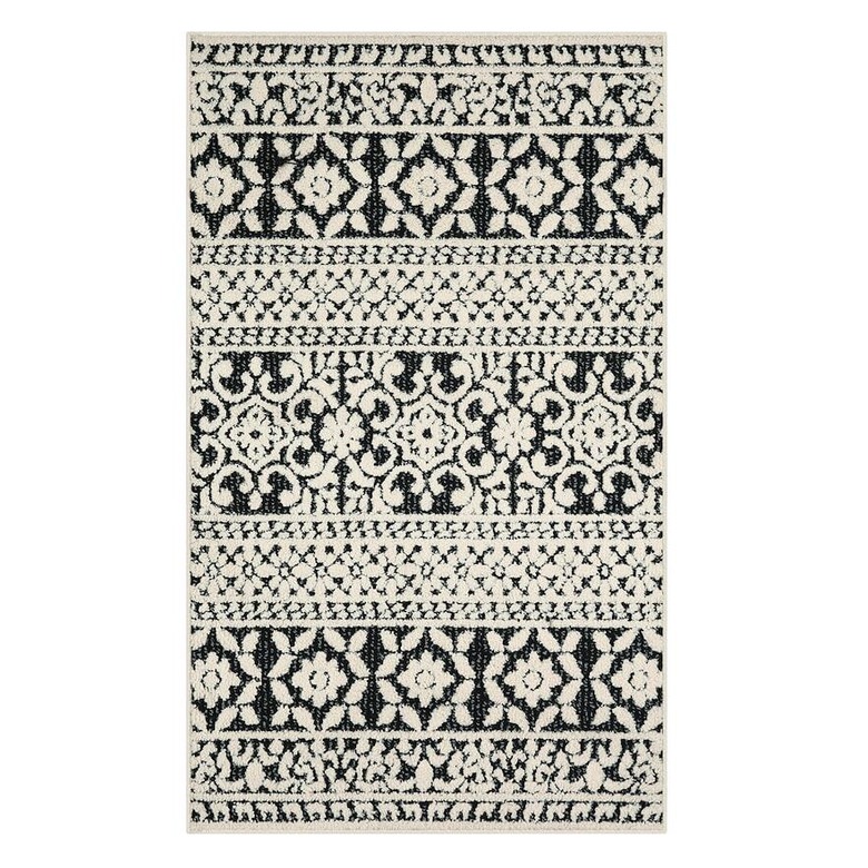 farmhouse medallion patterned rug