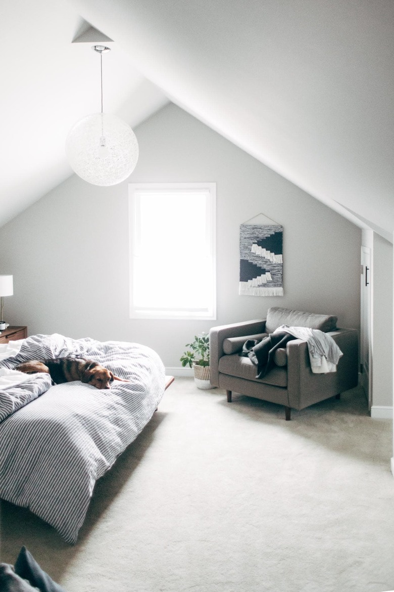 white finished attic idea for bedroom