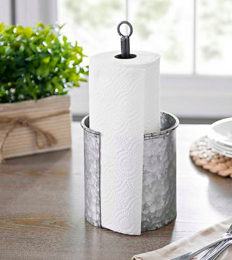 Paper towel roll