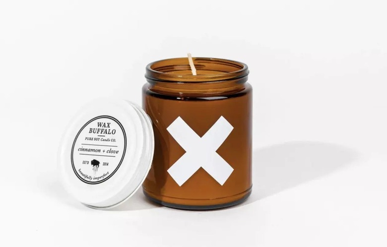 cinnamon and clove candle