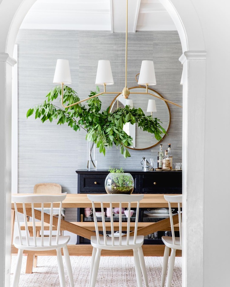 transitional gray dining room idea with textured sisal wallpaper