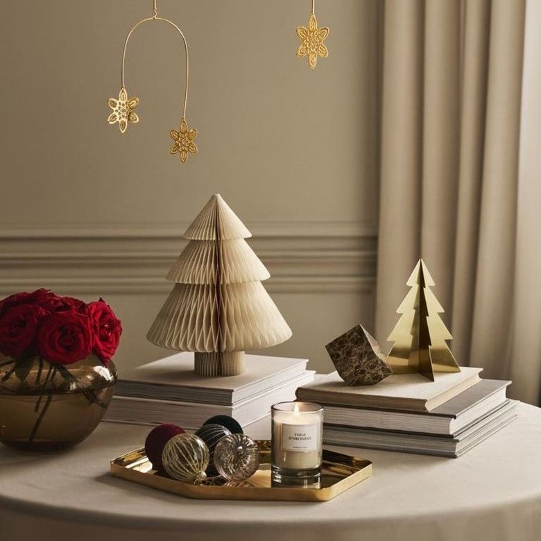 h&m holiday decor